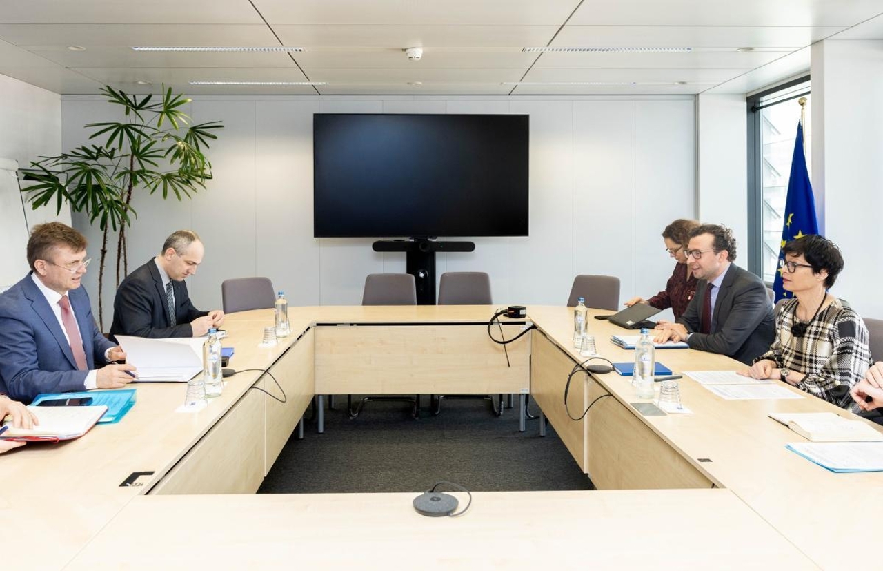 În căutarea unui sprijin mai activ din partea UE pentru procesul de reintegrare a R. Moldova, Valeriu Chiveri, la prima sa vizită oficială la Bruxelles