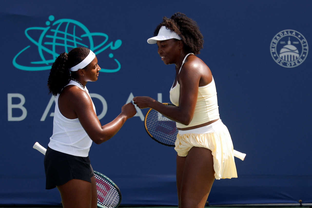 Tennis legend Venus Williams wins Washington doubles