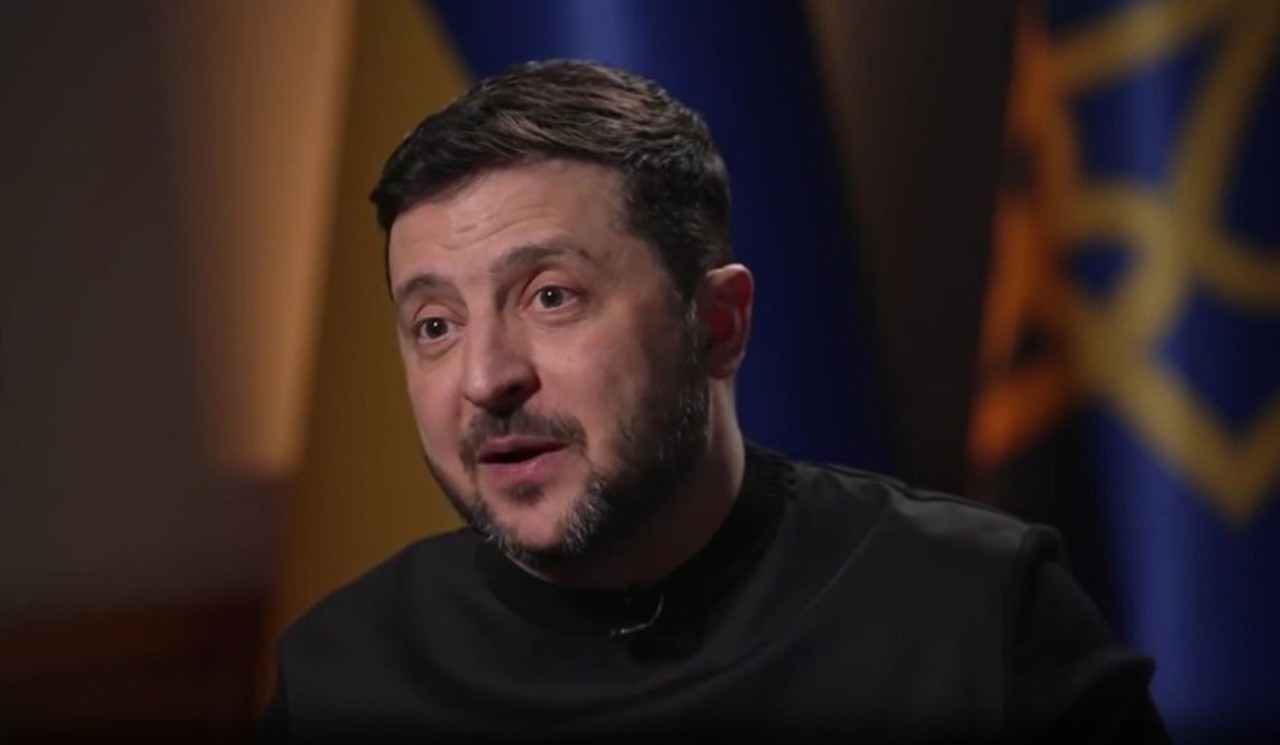 „Rușii încearcă să se joace cu președintele Statelor Unite”: Avertismentul lansat de Zelenski la un post de televiziune apropiat lui Trump