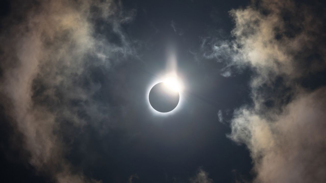Eclipsa solară din 12 august: În R. Moldova va putea fi observată parțial, de la ora 20:15