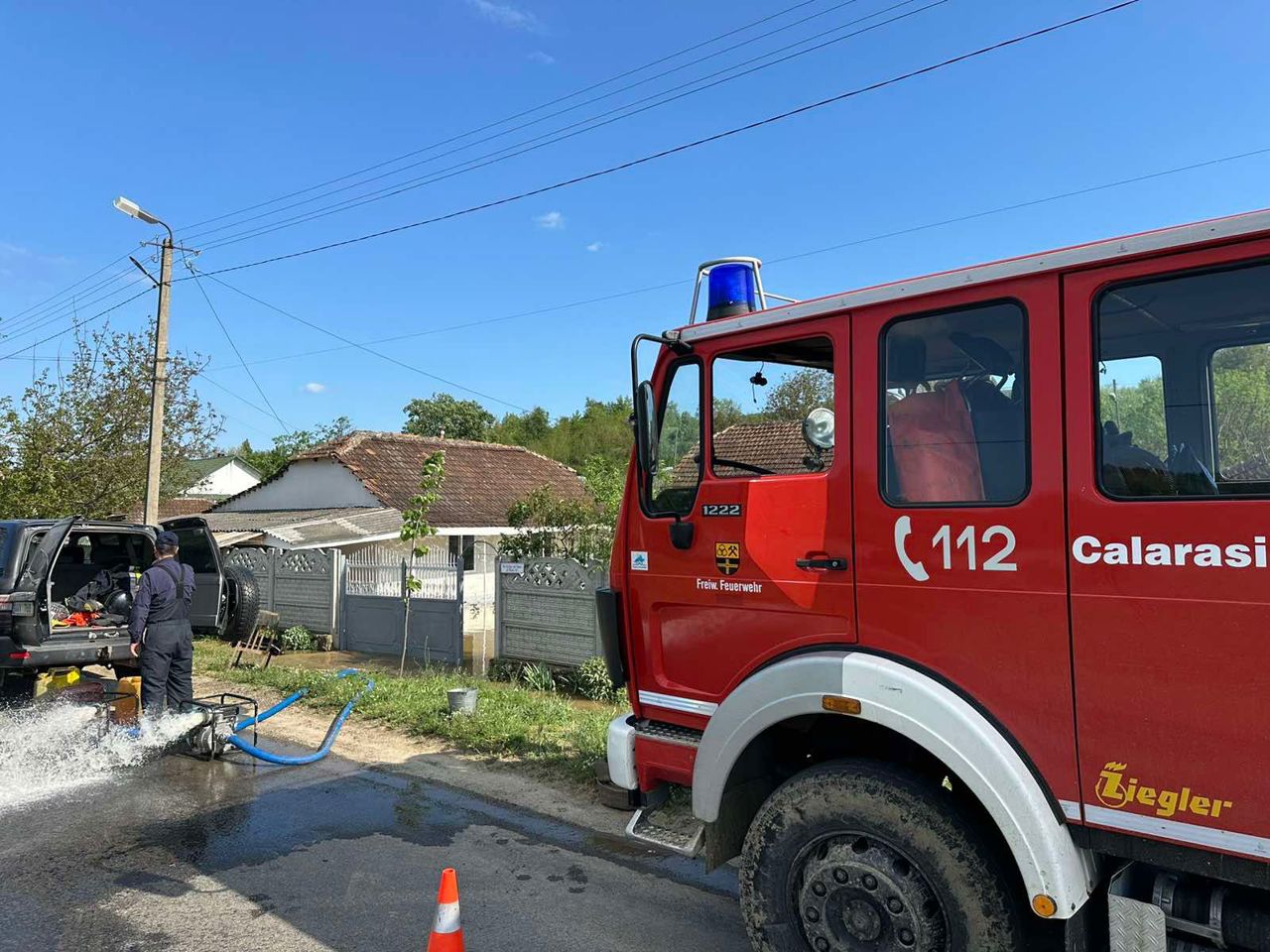 Celulă de criză: Comisiile pentru situații excepționale estimează suma prejudiciilor după ploile de vineri 