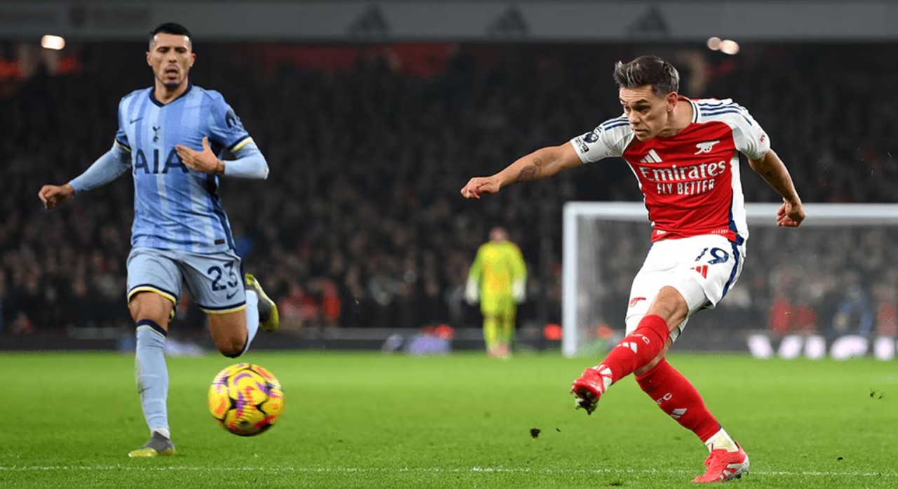 Arsenal a câștigat derby-ul Londrei, jucat pe teren propriu cu Tottenham Hotspur