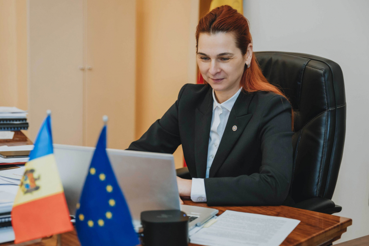 Какой информацией располагают власти о фальшивых сообщениях о минировании? Ответ министра внутренних дел