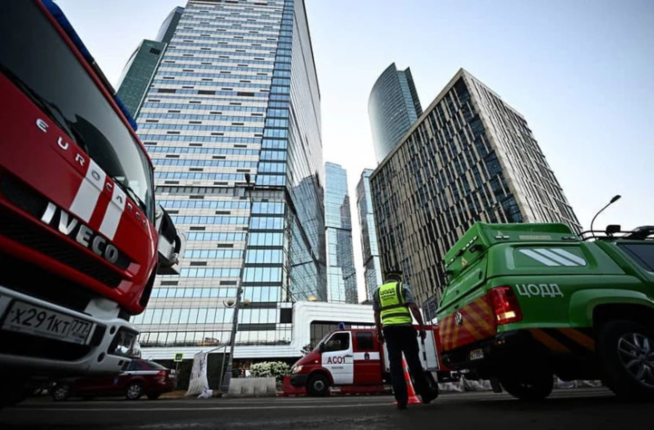 Мнение // Удары беспилотников по Москве приносят войну из Украины в столицу России. "Мы понимаем, что они будут и в будущем", - говорят россияне