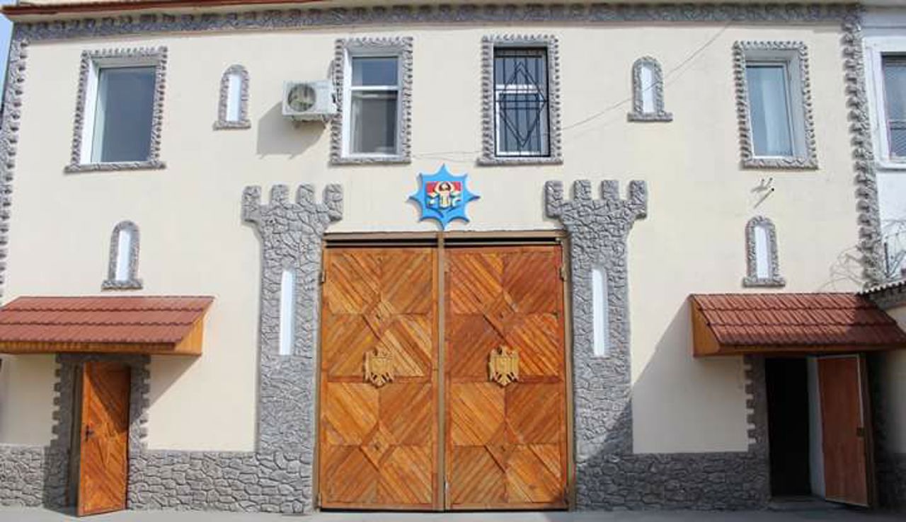 Dosarul amnistierilor ilegale: Șeful Penitenciarului nr. 9 va sta după gratii în următoarele 30 de zile