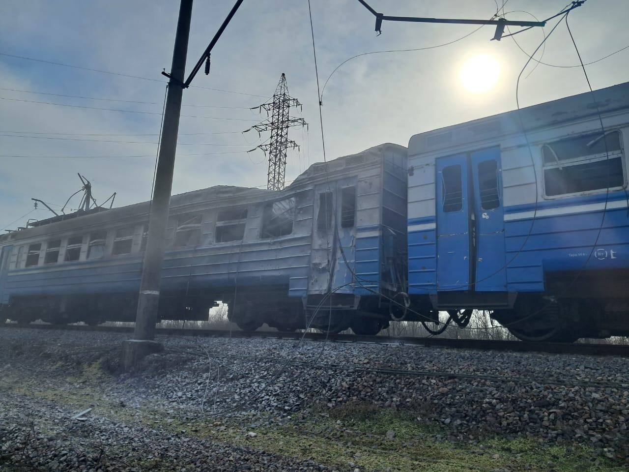 Atacurile din Ucraina | Tren de pasageri, lovit de drone, sunt doi morți și șapte răniți