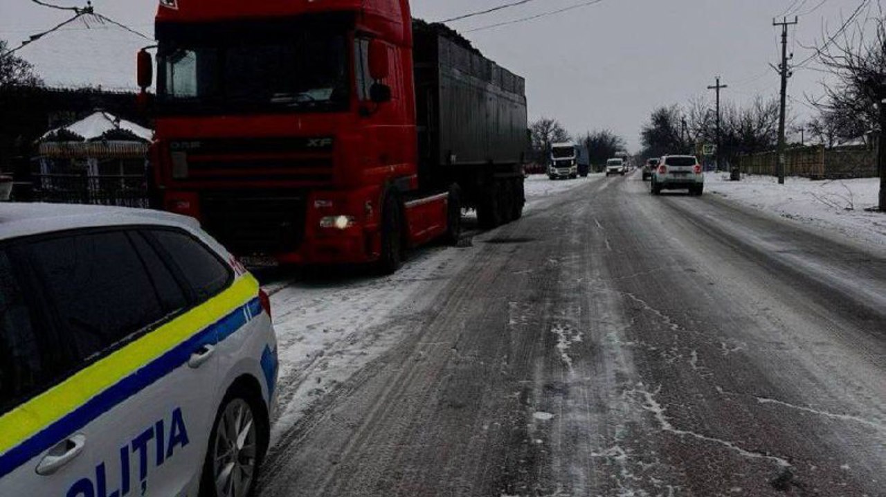 GHEȚUȘ | Restricții de trafic la nivel național: vehiculele de mare tonaj nu mai pot circula