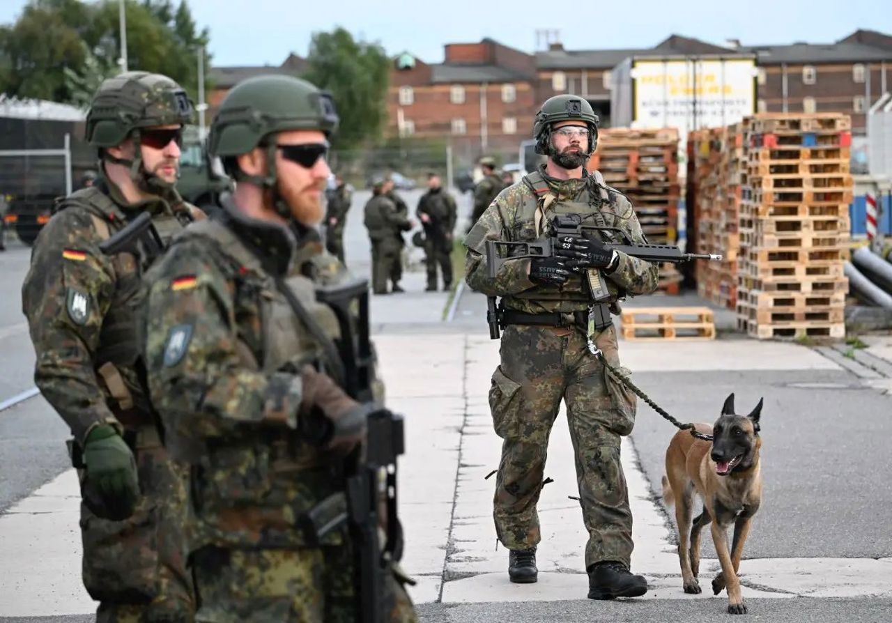 German troops head to the Poland-Belarus border without needing Bundestag vote