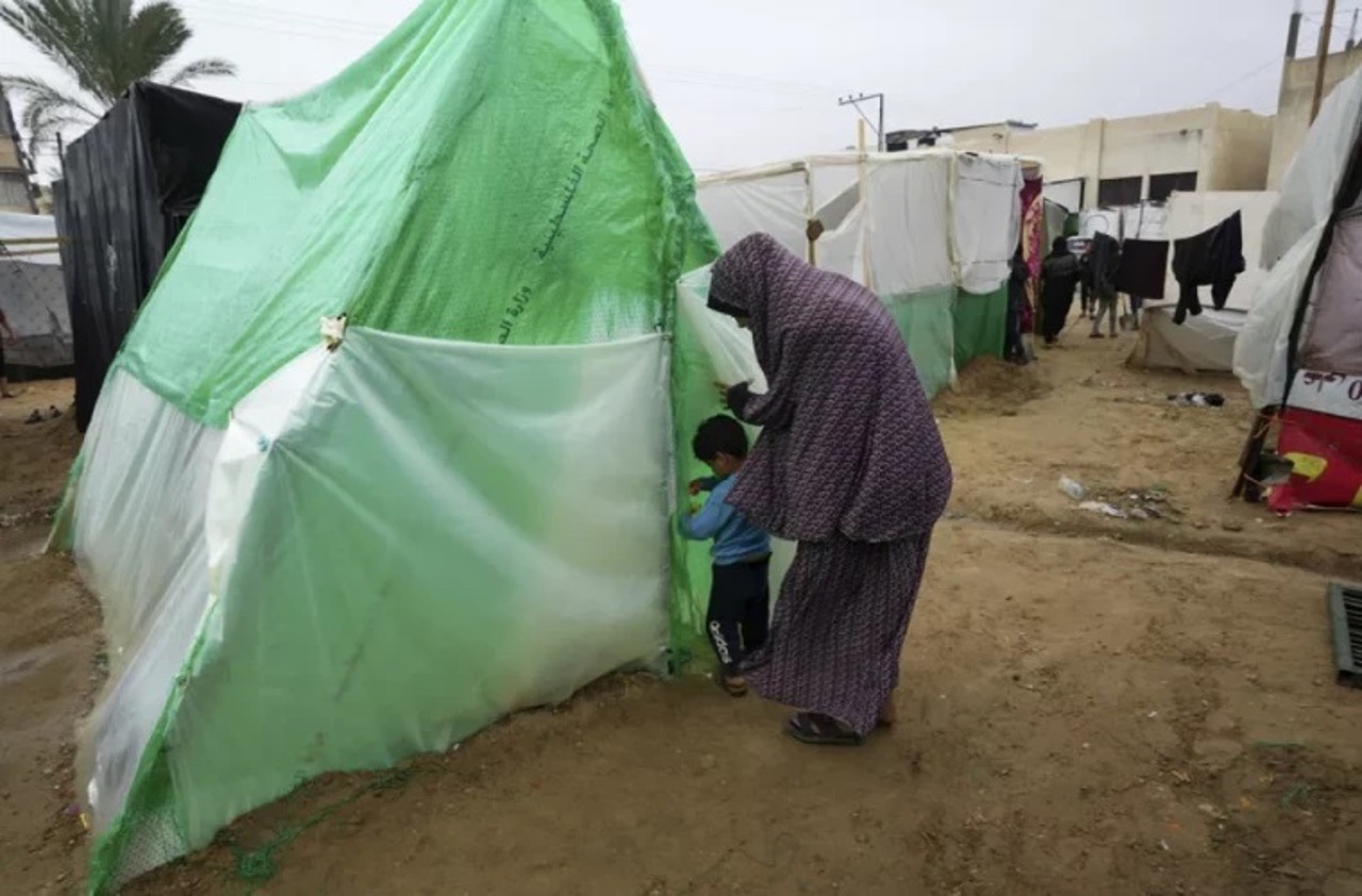 Flooding in Gaza: Thousands of displaced, urgent aid needed