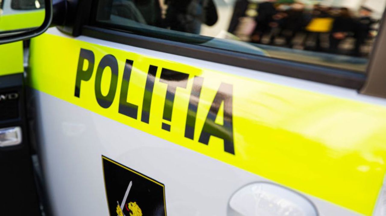 O adolescentă din Sărătenii Vechi, dispărută: Poliția a inițiat acțiuni de căutare 