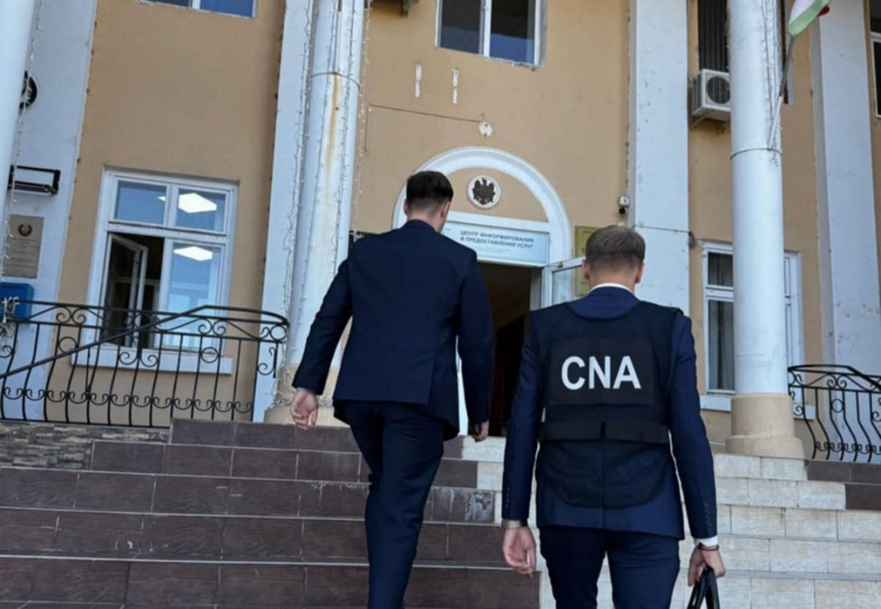 Taraclia officials face abuse of office charges, raids underway