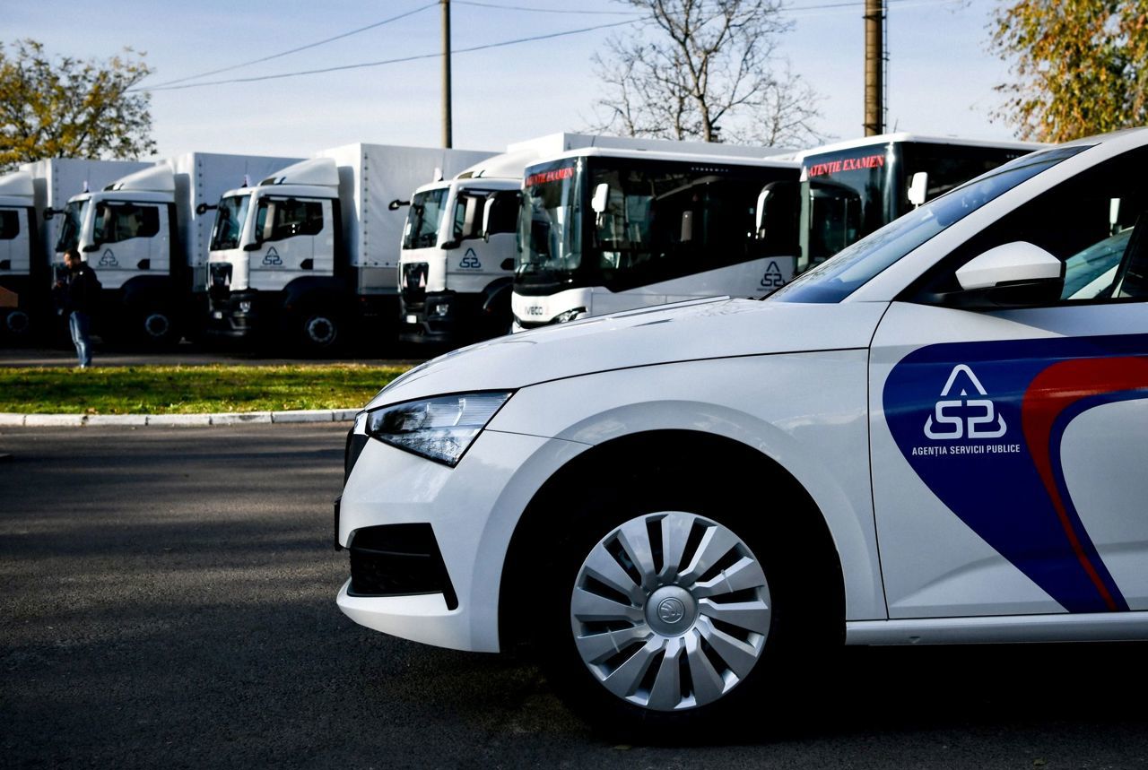 Schemă de fraudare a examenelor auto: Percheziții la Căușeni și 30 de persoane investigate