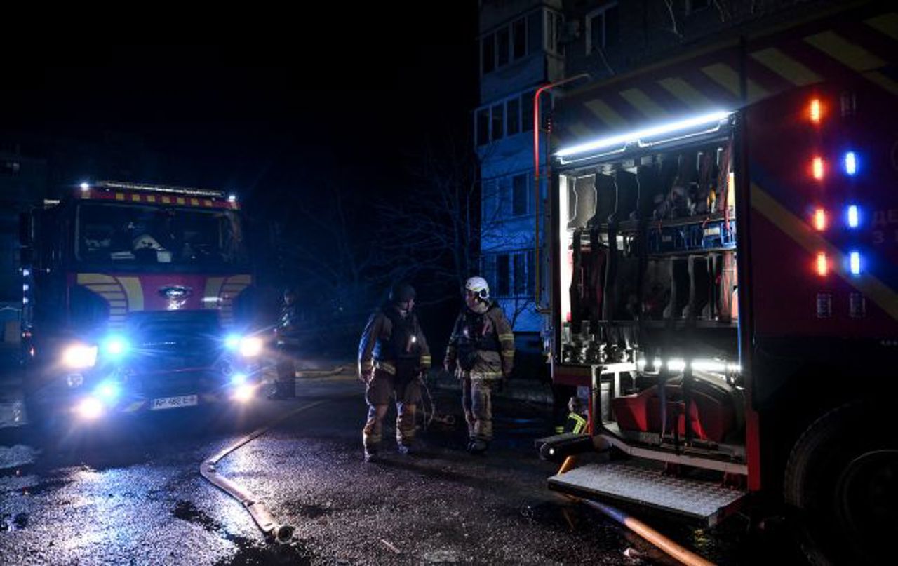 Lovituri concomitente: Explozii la Zaporojie și incendii la infrastructura strategică din Rusia