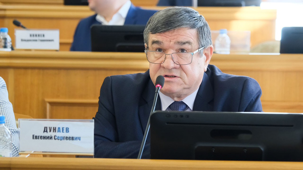 „Oricum se fură”: un deputat rus sugerează să fie bugetate din start fonduri pentru delapidare