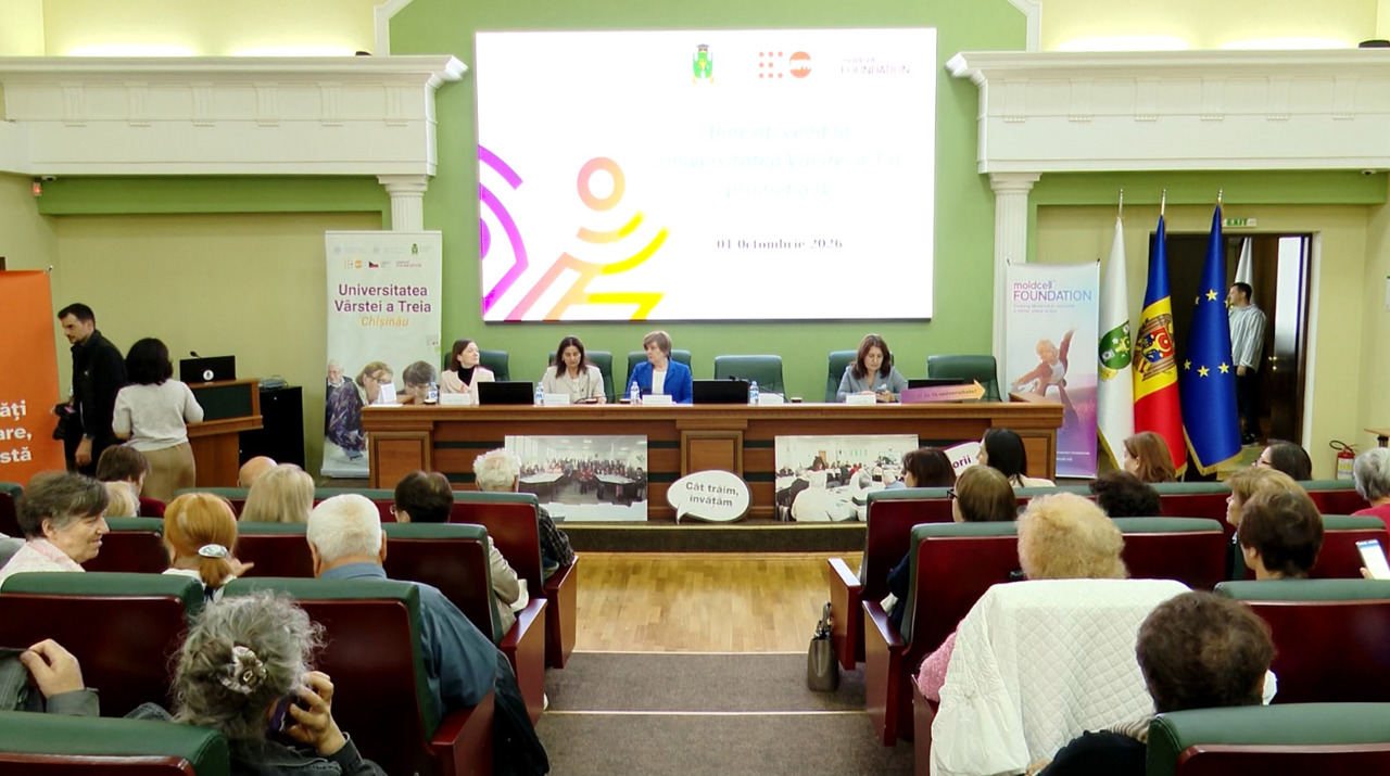 Universitatea Vârstei a Treia își deschide porțile pentru 96 de studenți. Cursuri noi pentru seniori