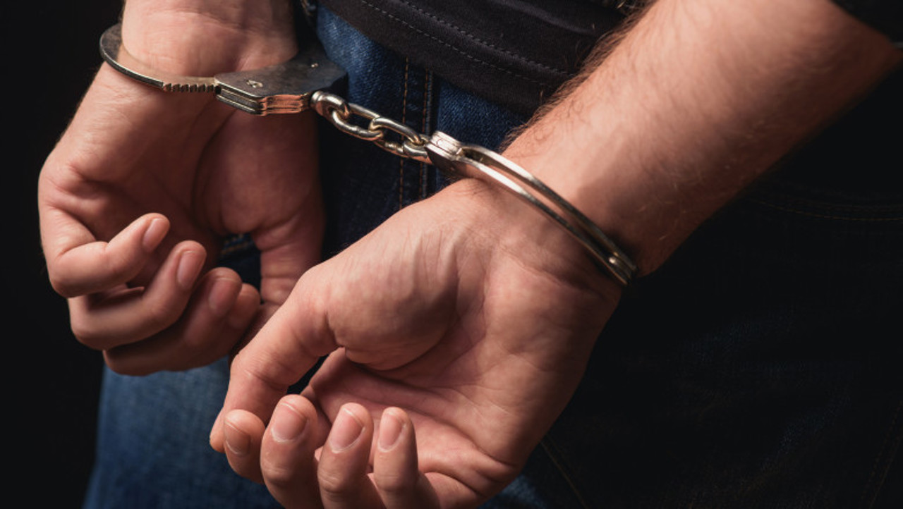 Romanian citizen, who committed a crime on Romanian territory, was extradited at the Leușeni-Albita border crossing point