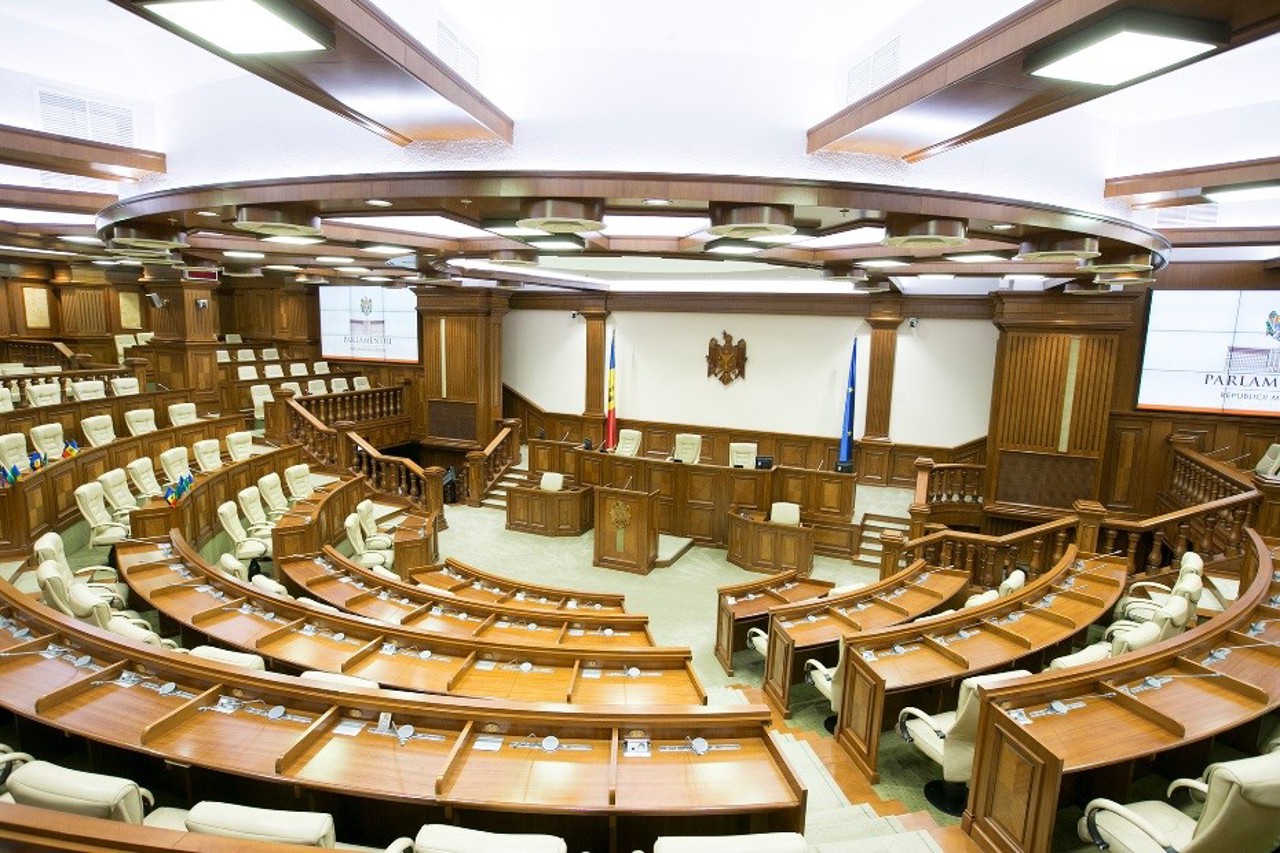 Curtea Constituțională a validat mandatele a doi deputați în Parlamentul Republicii Moldova