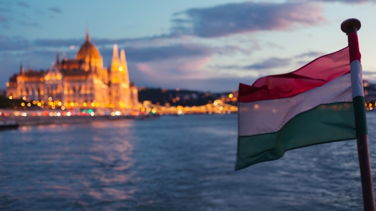 Corespondență// Ungaria și… Biroul pentru Protecția Suveranității!
