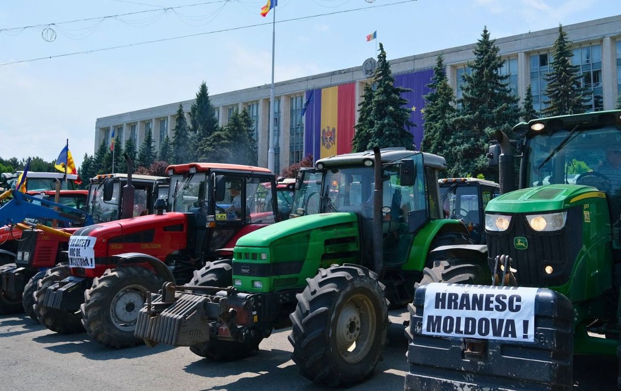 Agricultorii anunță un protest „de avertizare” la Guvern: Cer sprijin financiar și rambursarea accizelor la motorină