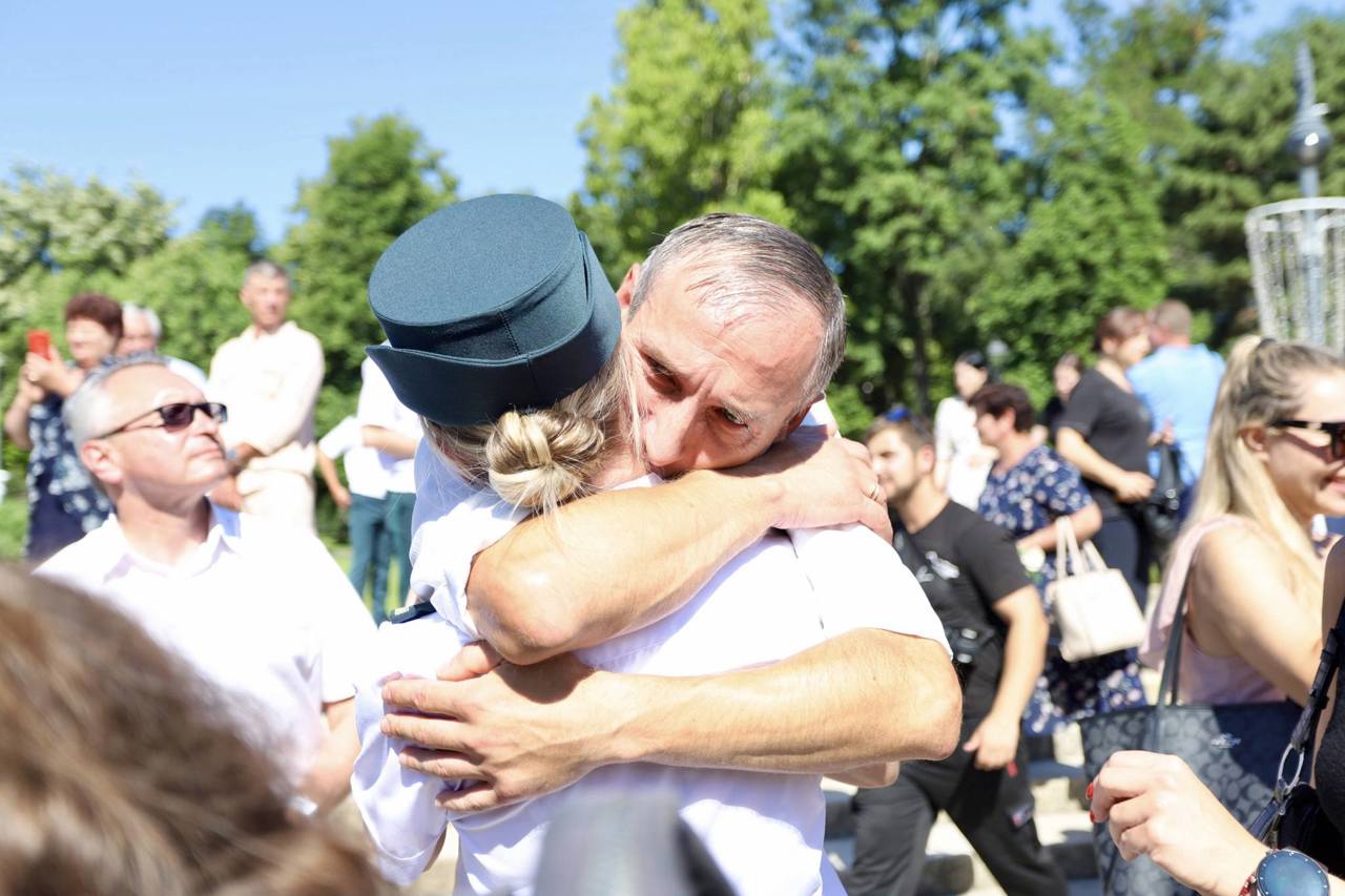 67 de tineri, inclusiv 15 fete, au absolvit în acest an Academia Militară „Alexandru Cel Bun"