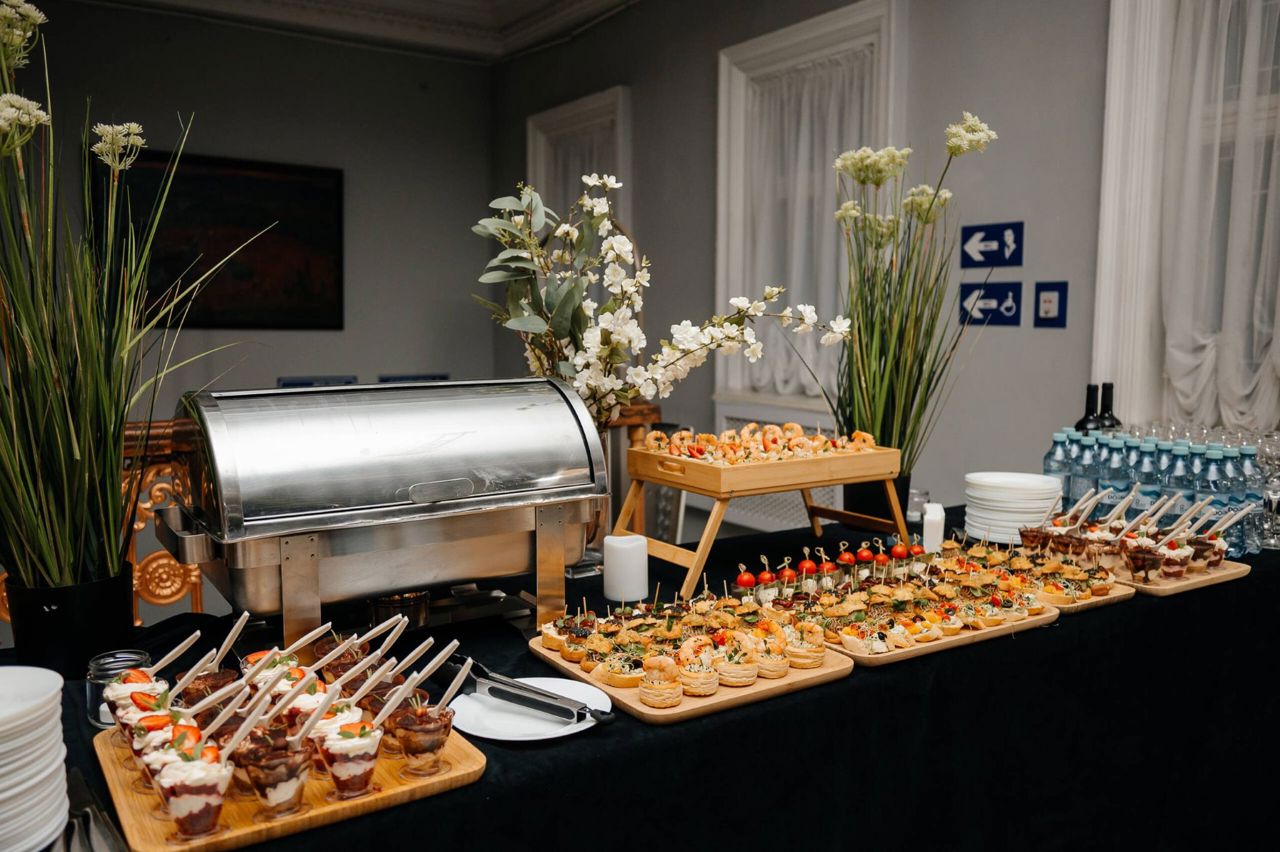 Check your caterer's license to prevent food poisoning, ANSA urges