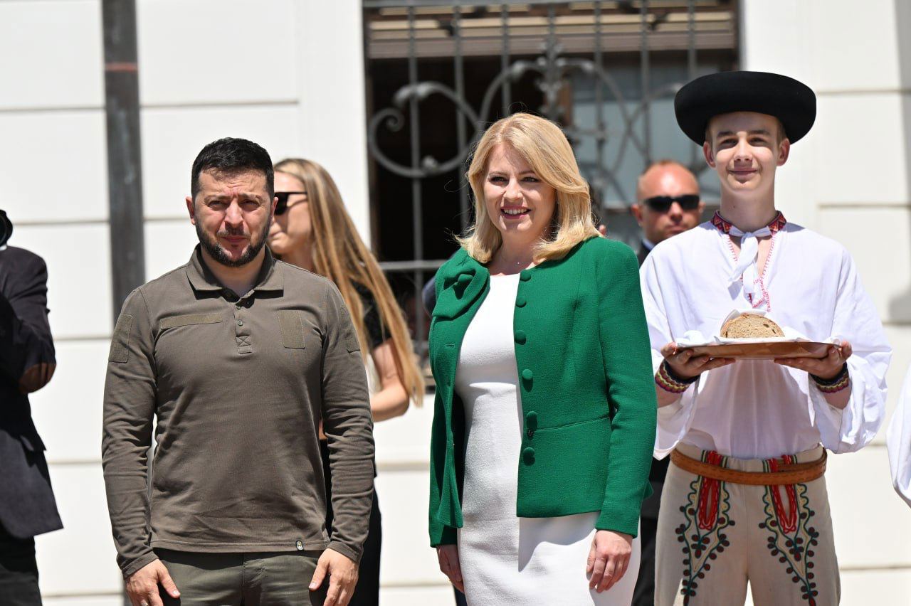 Președintele Zelenski a sosit în Slovacia