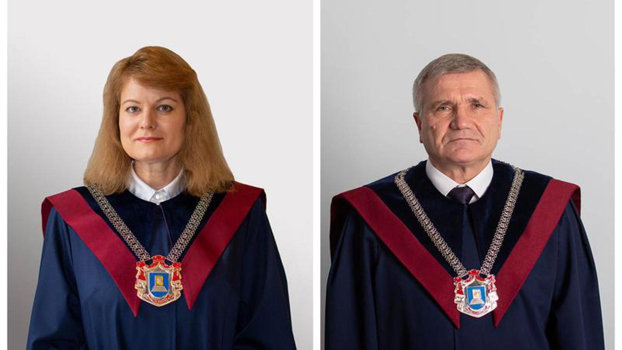 Cei doi judecători propuși de Parlament pentru un nou mandat la Curtea Constituțională, validați de comisia de specialitate