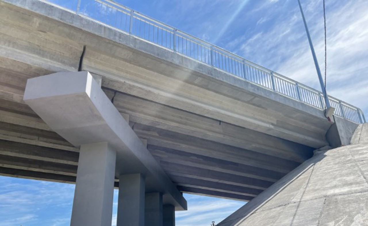 Opt poduri construite „de la zero” și drumuri pe o distanță de 210 km reparate capital, în 2026 