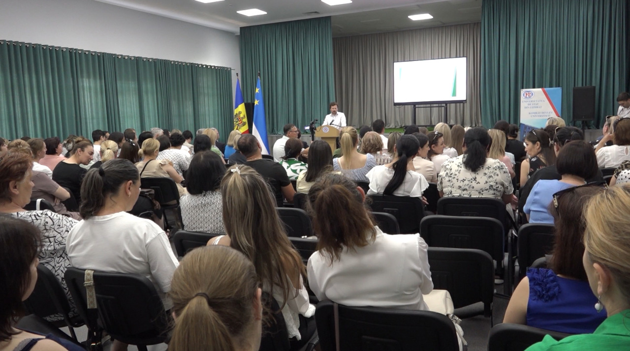 Ministry of Education supports teacher training program in Gagauz autonomy