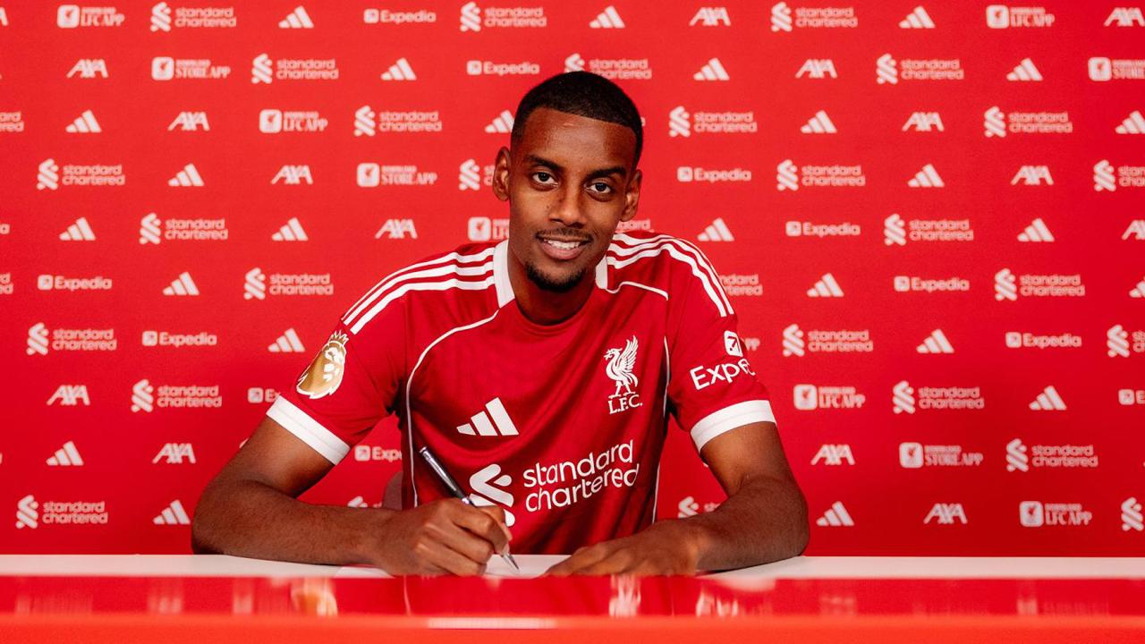 Nebunie în ultima zi a perioadei de mercato: FC Liverpool l-a transferat pe atacantul suedez Alexander Isak 
