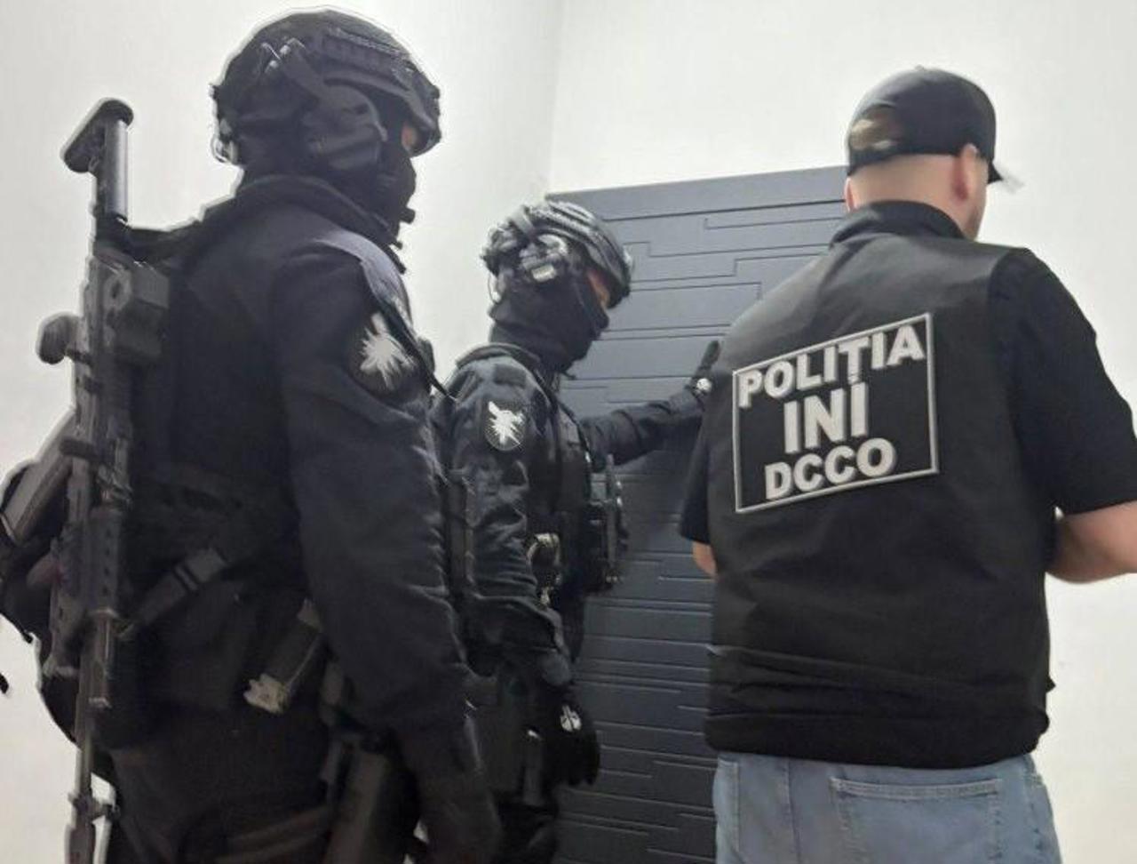 Au vrut să „fure” un om de afaceri din Bălți și să ceară 100.000 de dolari: Suspecții ar fi dirijat operațiunea din închisoare