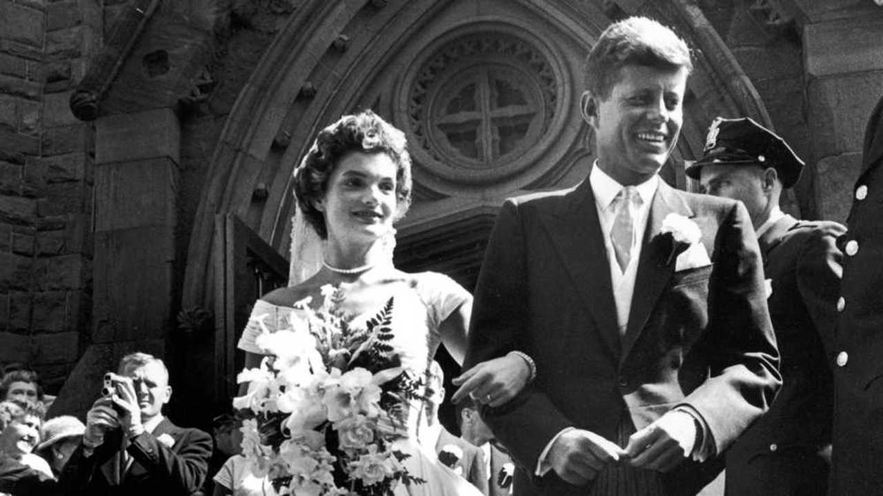 Calendarul Zilei // Se împlinesc 70 de ani de la căsătoria lui John Kennedy cu Jacqueline Lee Bouvier 