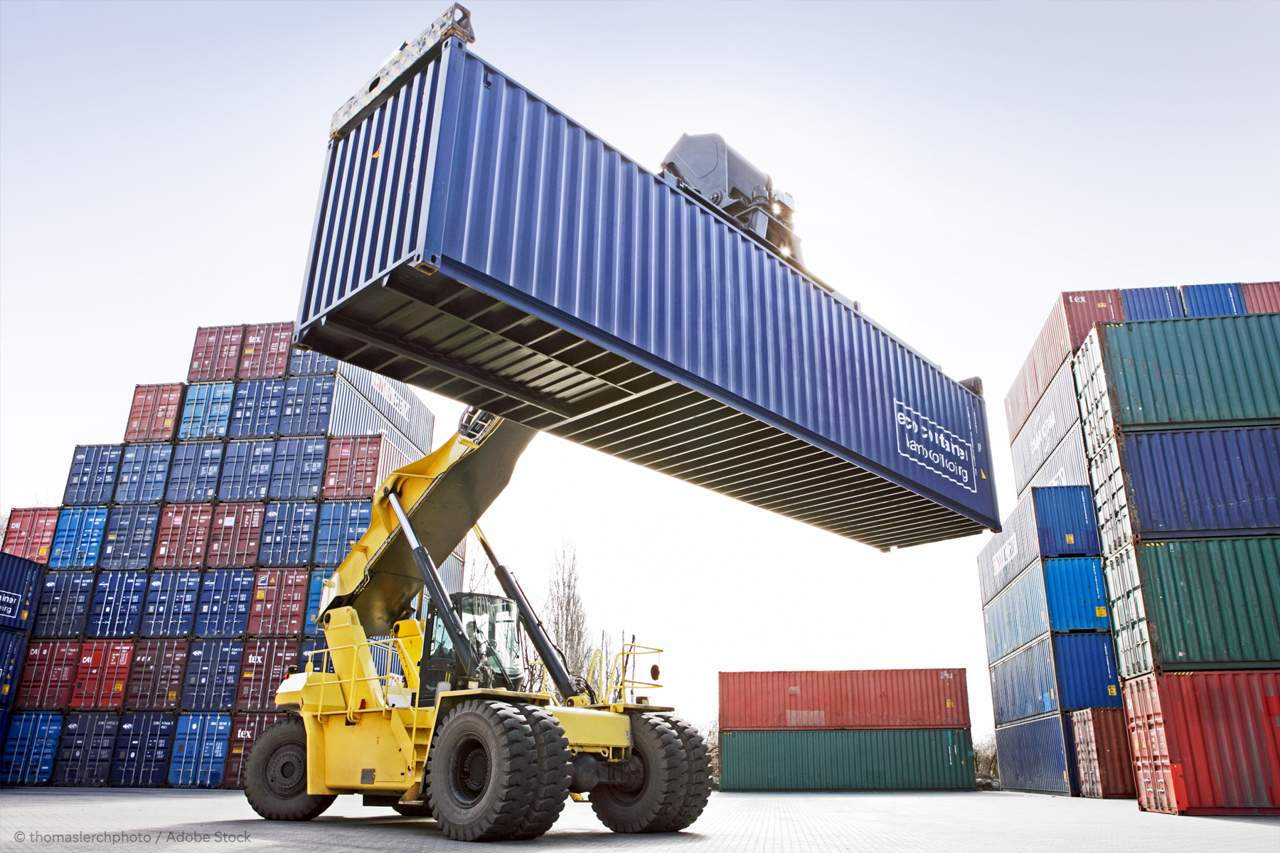 Președintele american a anunțat noi taxe vamale pentru China  