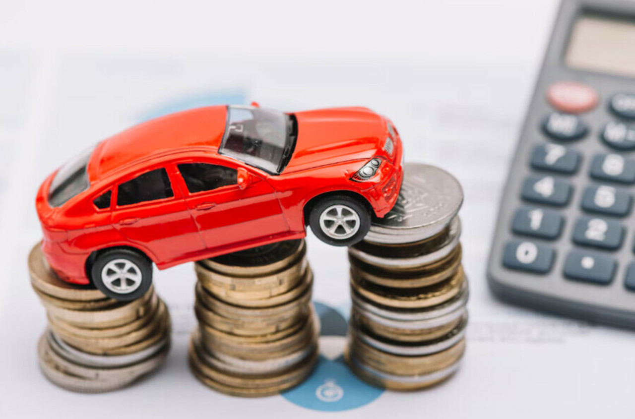 Prețurile mașinilor în Rusia ating un nivel record din cauza noii taxe de reciclare