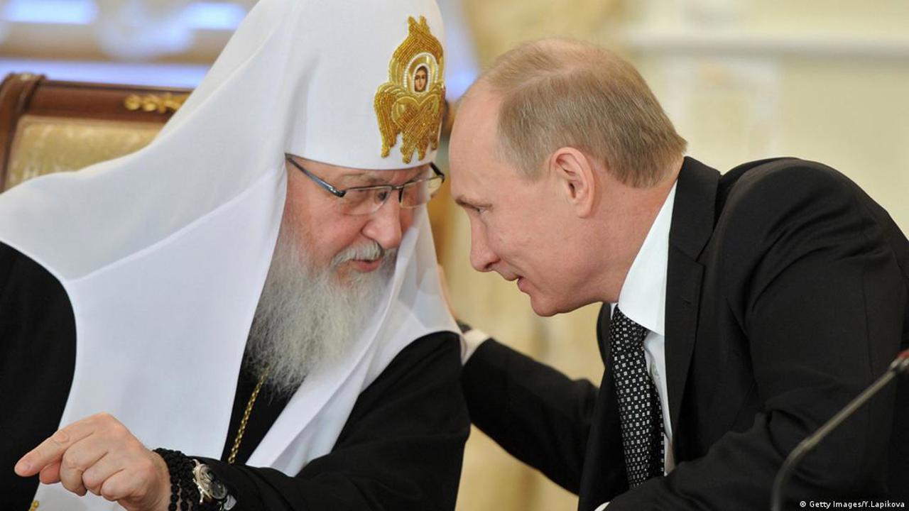 „Totul este dat de sus”: Patriarhul Kirill slăvește conducerea lui Putin