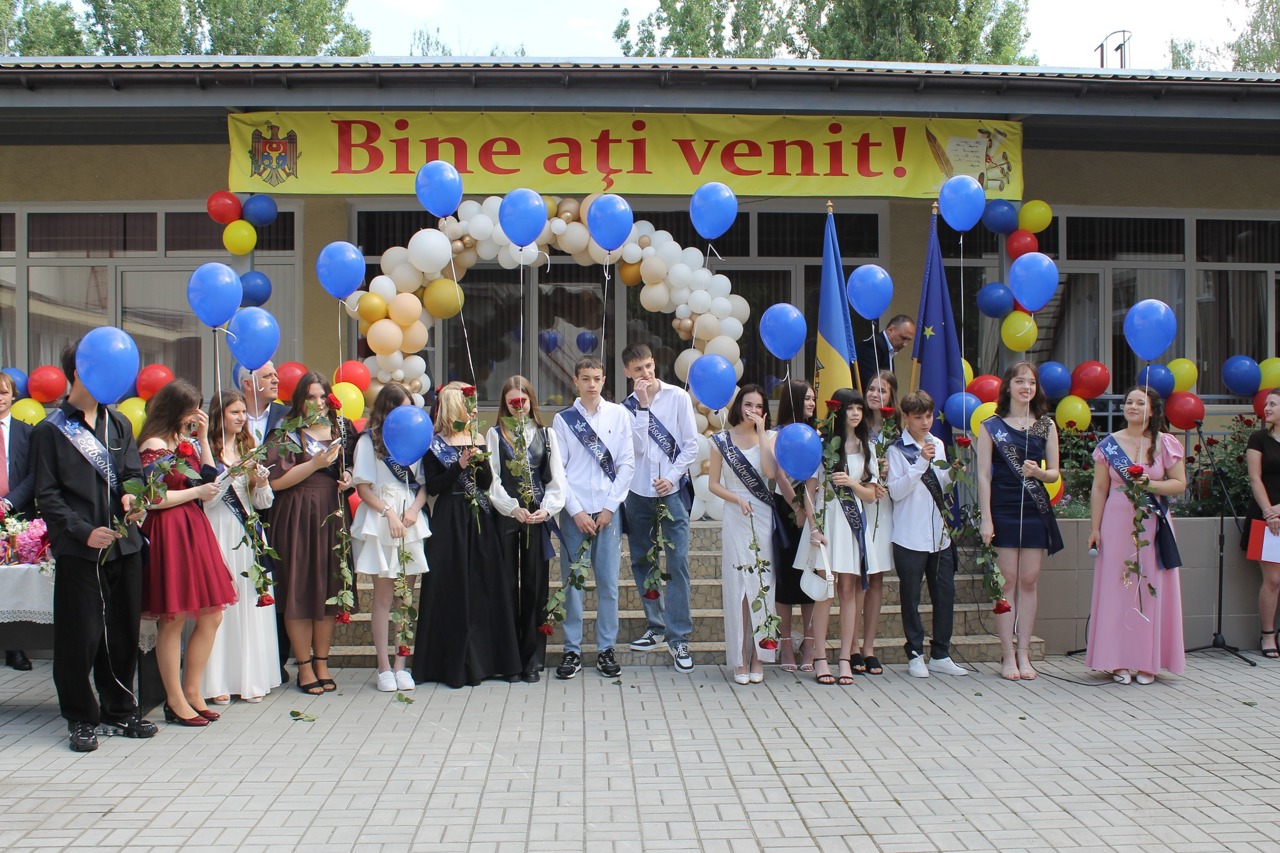 Facebook // Theoretical Lyceum „Evrika”