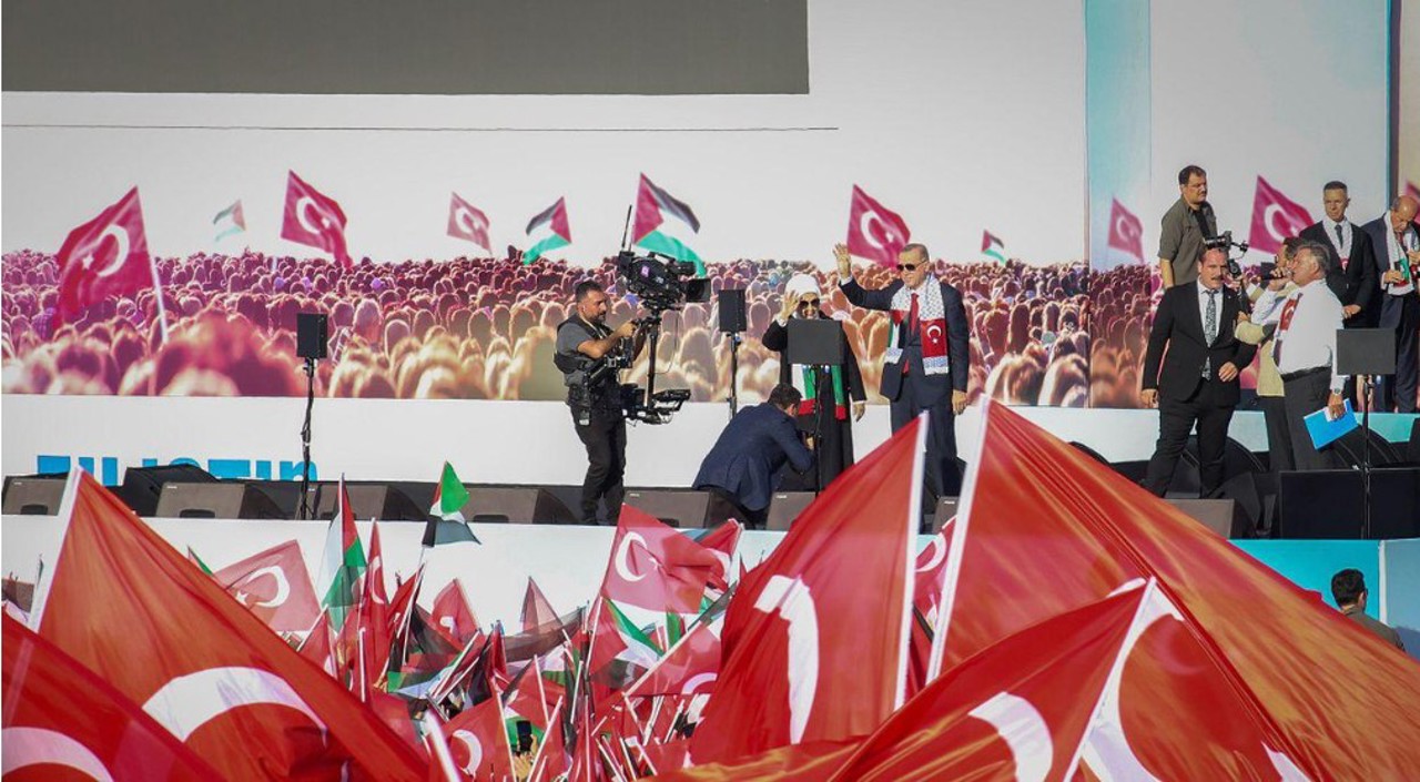 Personalul diplomatic israelian este rechemat din Turcia în urma criticilor la adresa operațiunilor militare din Gaza