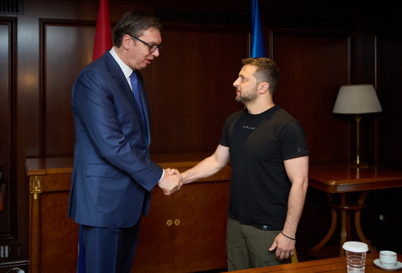 Zelensky, Vucic hold "open and frank" talks in Athens