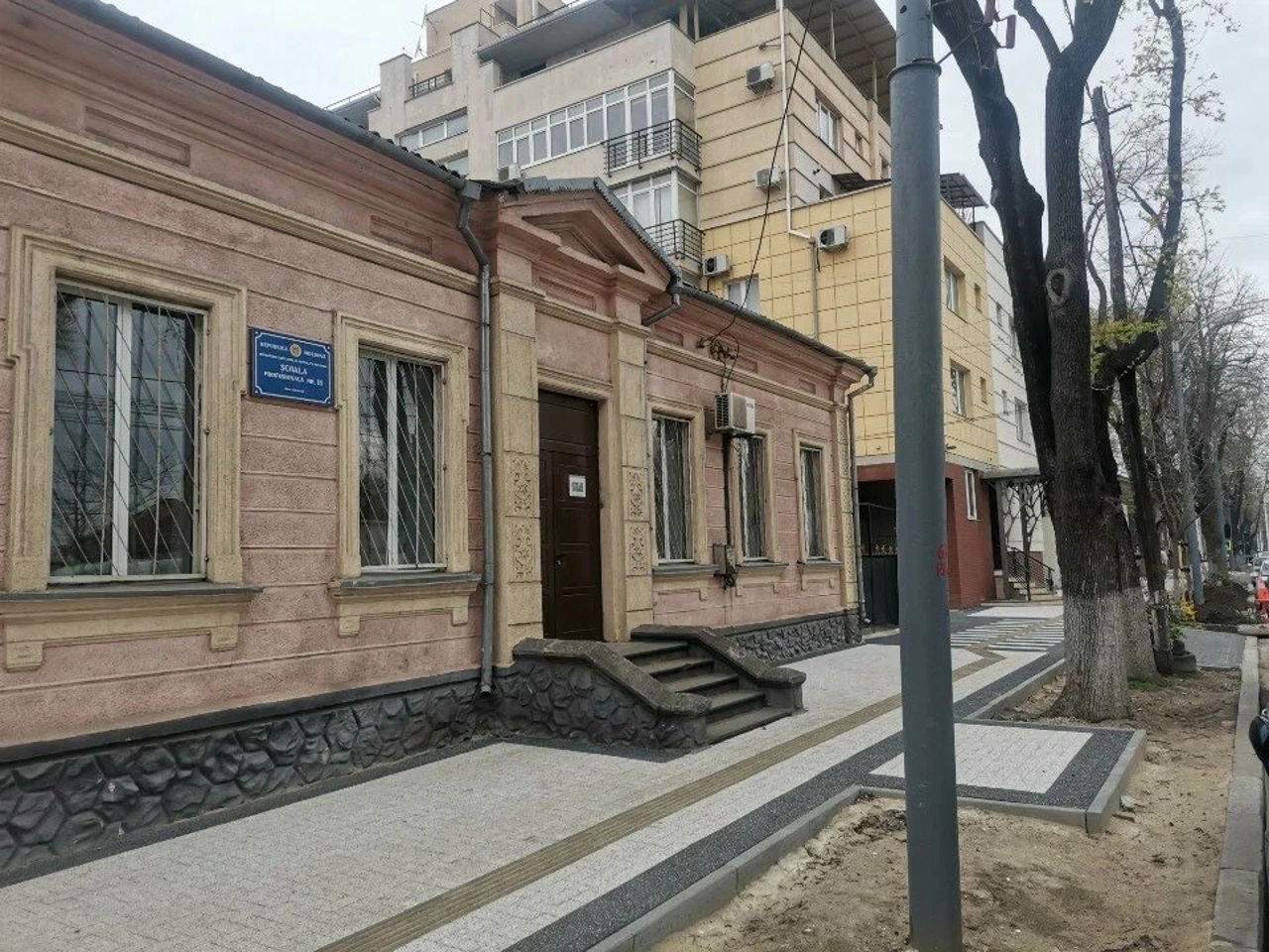 Școala profesională nr.11 din capitală devine centru de servicii sociale pentru persoane cu dizabilități: Alte două colegii își schimbă statutul 