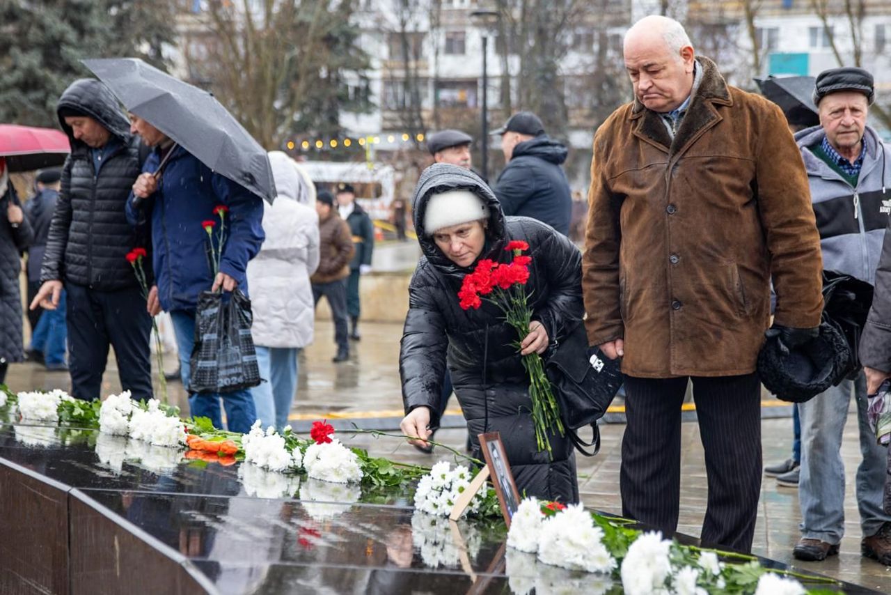 „Nimic nu este mai prețios decât pacea”: Omagiu adus veteranilor războiului din Afganistan