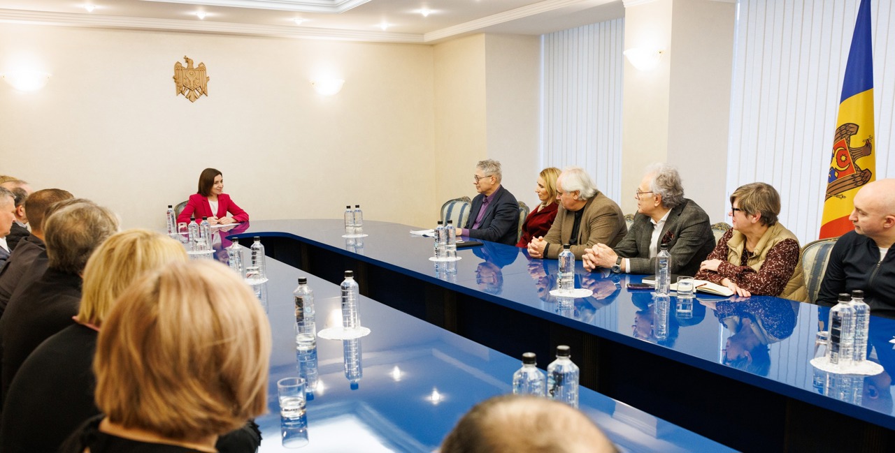 EU accession referendum// Maia Sandu held discussions with people of culture