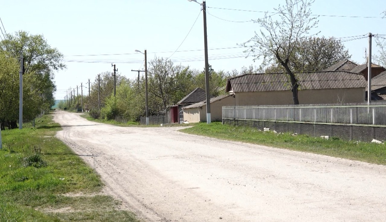 Locuitorii din Frumușica își aleg primarul pe 17 mai: Oamenii spun că vor soluții concrete, nu promisiuni 