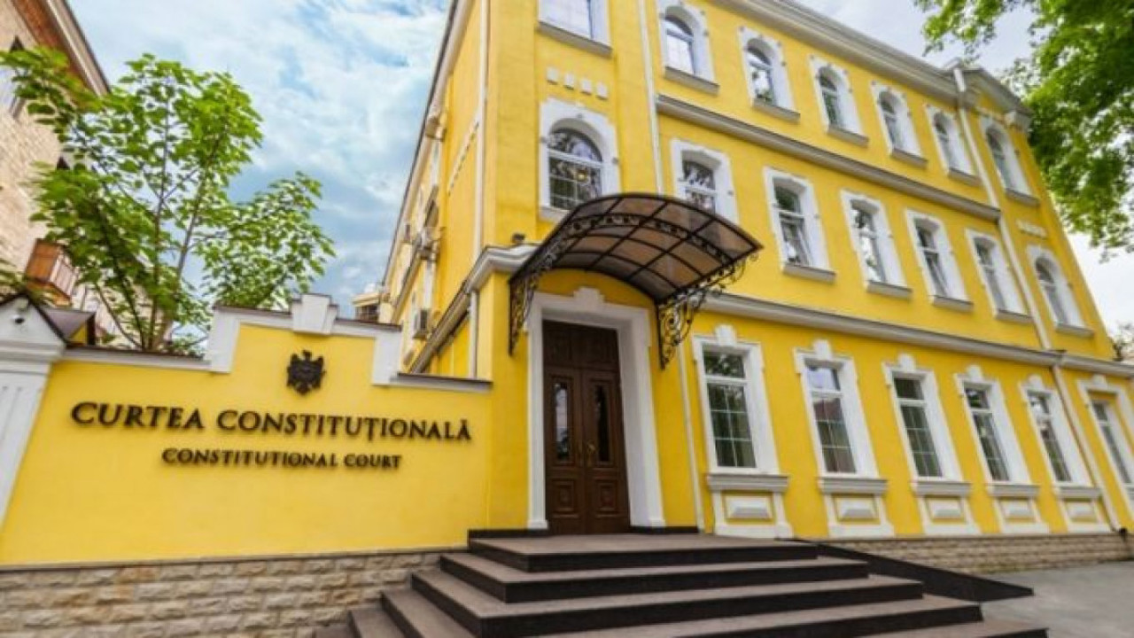 Deputații afiliați lui Șor pierd la Curtea Constituțională: sesizarea împotriva sancțiunilor pentru mita electorală, respinsă