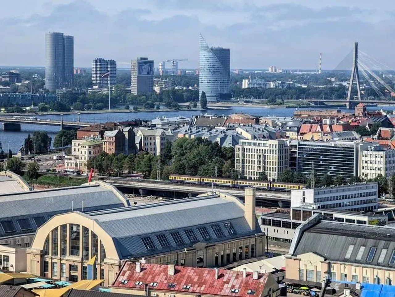 Acces interzis în Letonia pentru cetățenii ruși care dețin imobile lângă obiective strategice