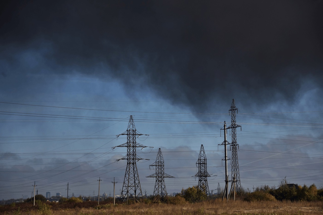 În urma bombardamentelor orașul ucrainean Herson a rămas fără energie electrică