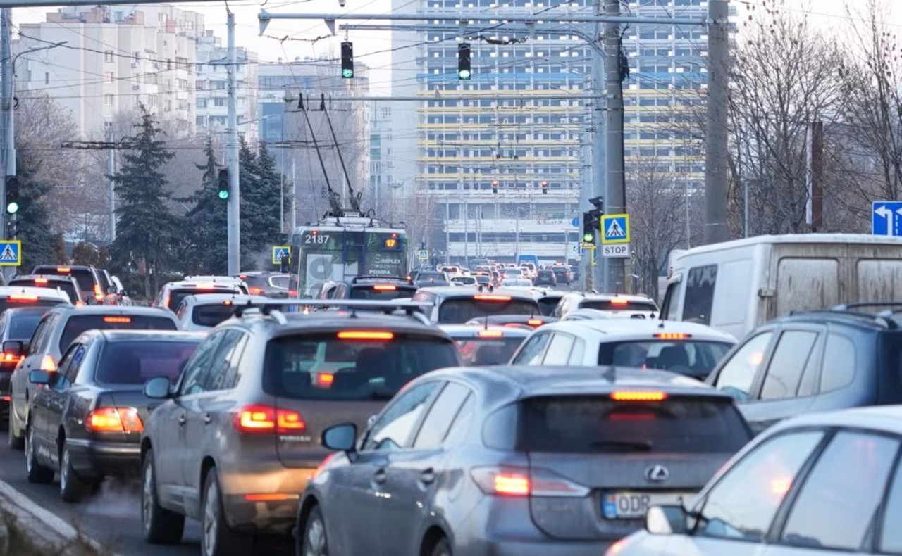 Benzi dedicate, stații noi și rută expres aeroport-centru, în Planul de Mobilitate al Chișinăului