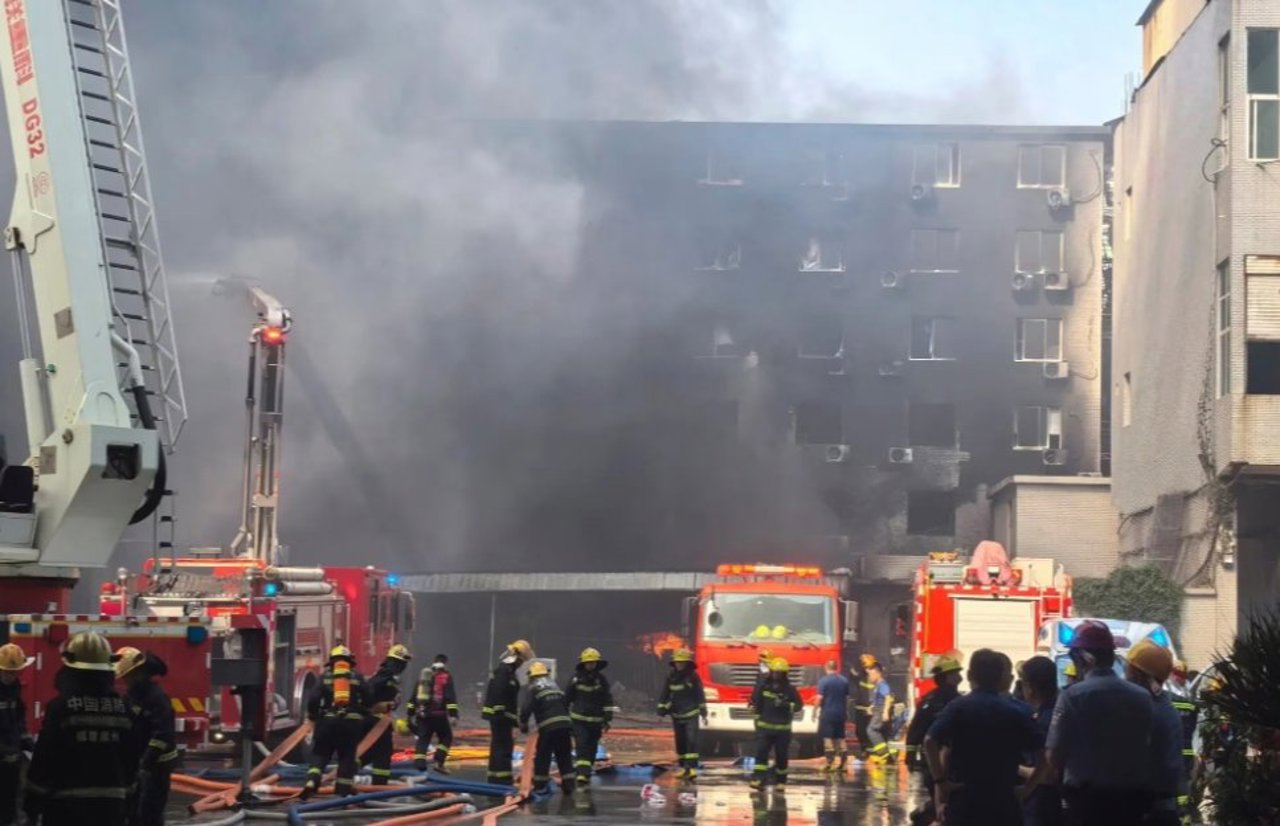 China factory fire kills 28 as Xi warns of severe losses