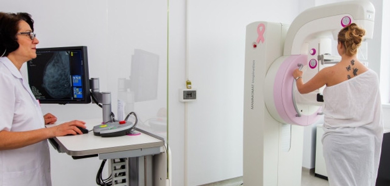 The first two tomosynthesis mammography machines, put into operation at hospitals in Chisinau and Balti