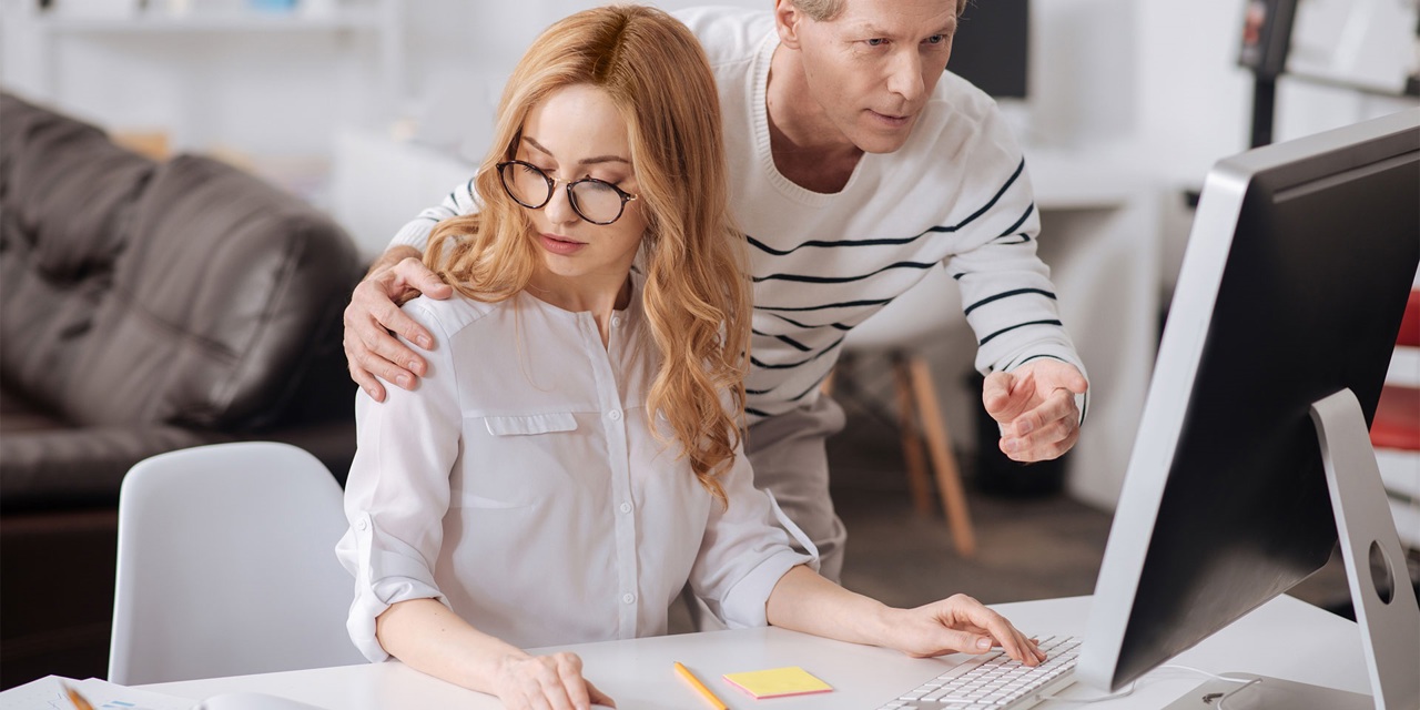 Corespondență// Directorii celor mai populare rețele sociale, audiați în Senatul american privind hărțuirea în mediul online