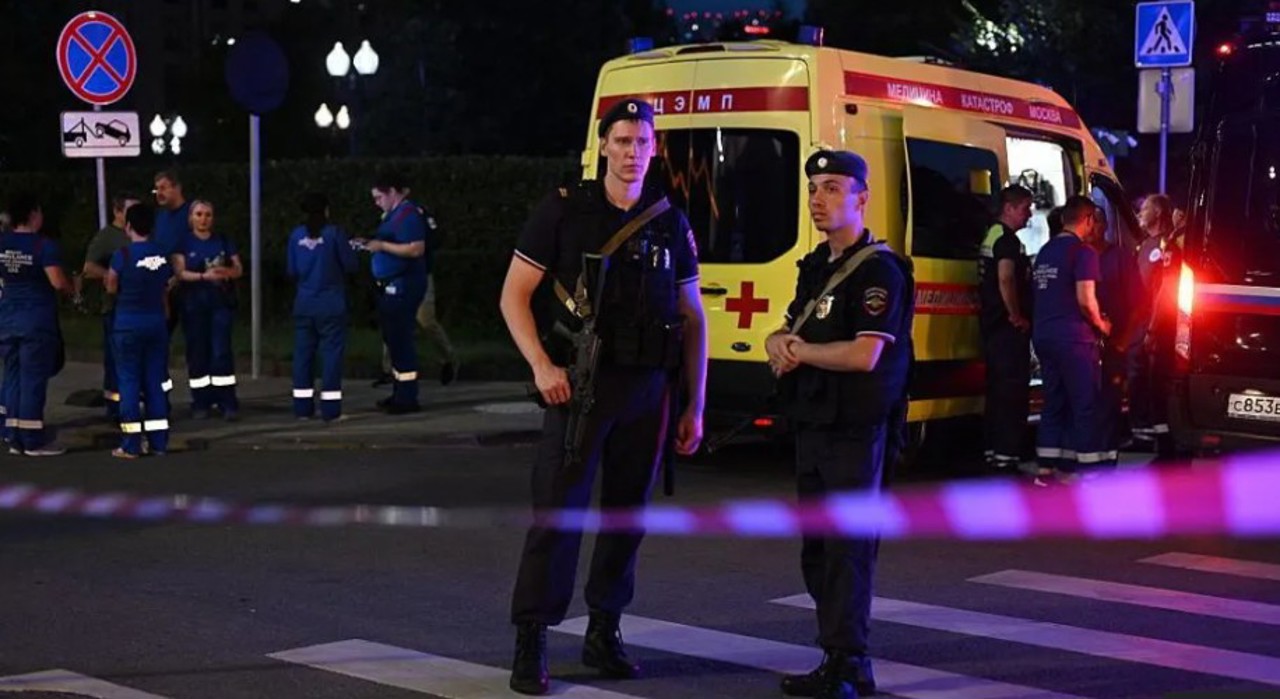 Trei morți și 21 de răniți după ce o bombă a explodat într-un restaurant din Moscova